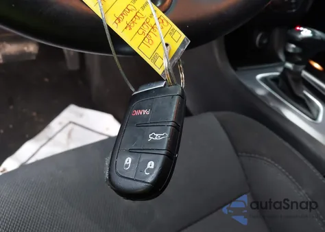 2015 Dodge Charger Se z USA, uszkodzony, nr VIN 2C3CDXBG7FH826681